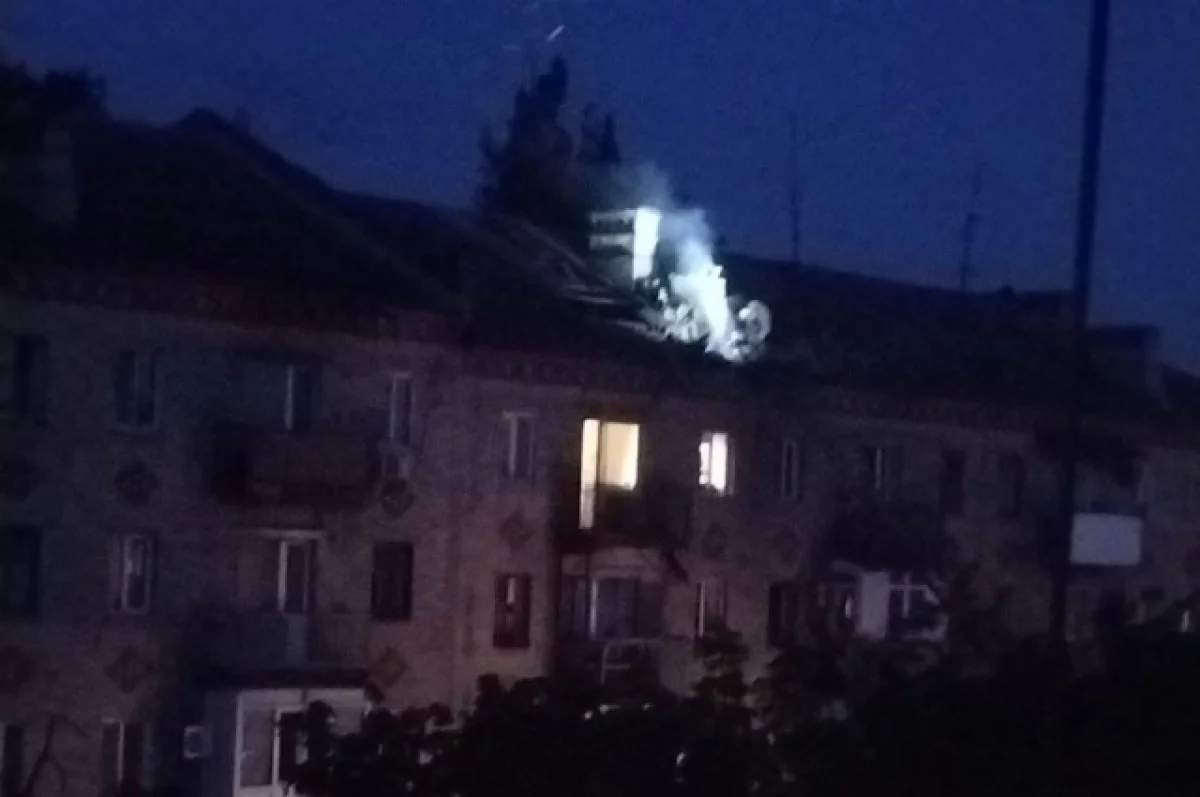 Появилось видео последствий удара ВСУ по жилому массиву в Горловке