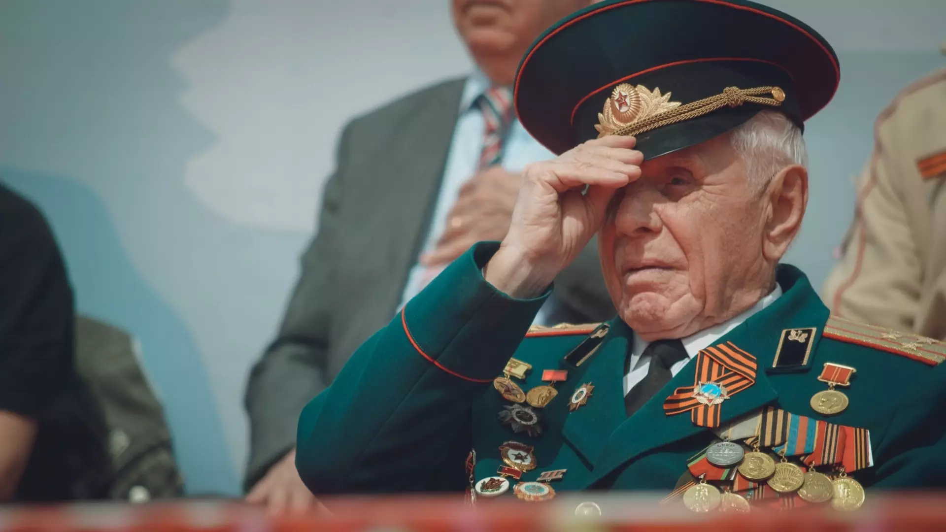 Ветераны ВОВ из Волгограда получили выплаты ко Дню Победы