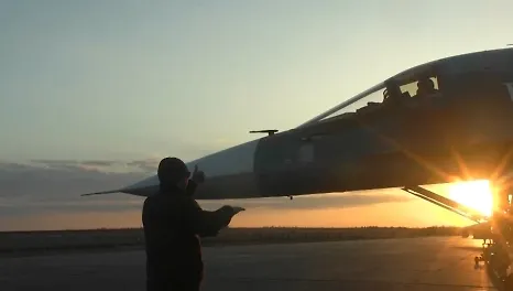 Дерзко бомбят: Генерал ВСУ пожаловался на российские самолёты